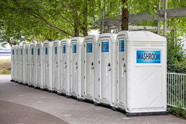 Professional porta potty rental in Fairmont, IL