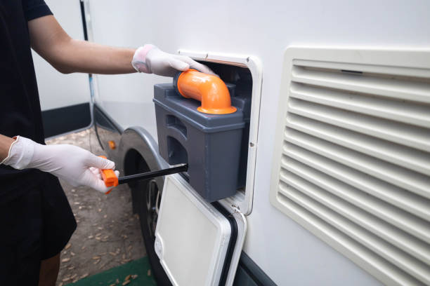 Best Luxury portable toilet rental  in Fairmont, IL