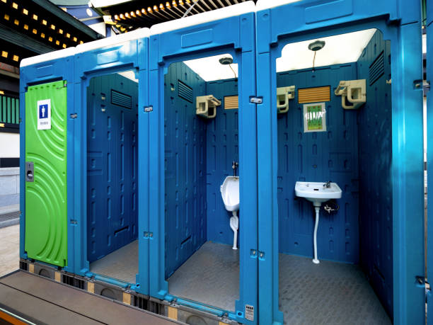 Best Portable bathroom rental  in Fairmont, IL